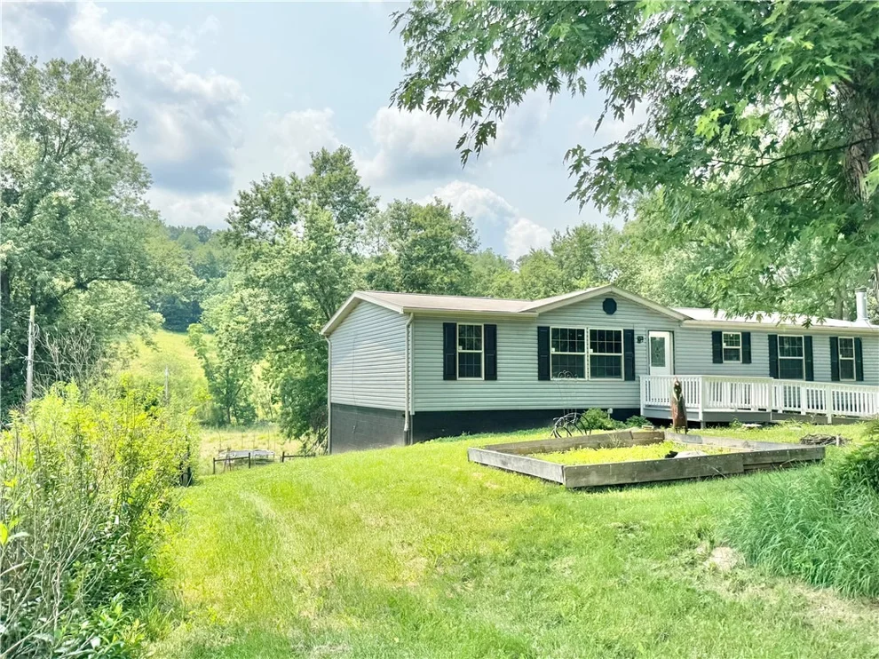 Unit for sale at 955 S Bridge Rd, South Franklin, PA 15329