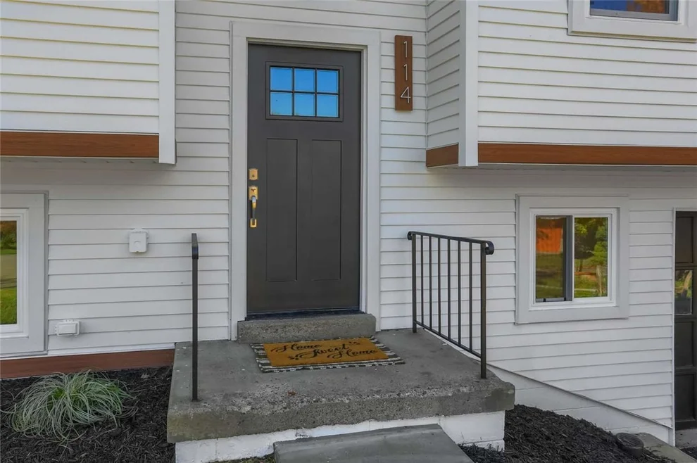 Unit for sale at 114 Opal Ct, Cranberry Twp, PA 16066