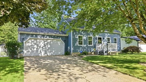 Unit for sale at 1356 Coronado Dr, Hermitage, PA 16148