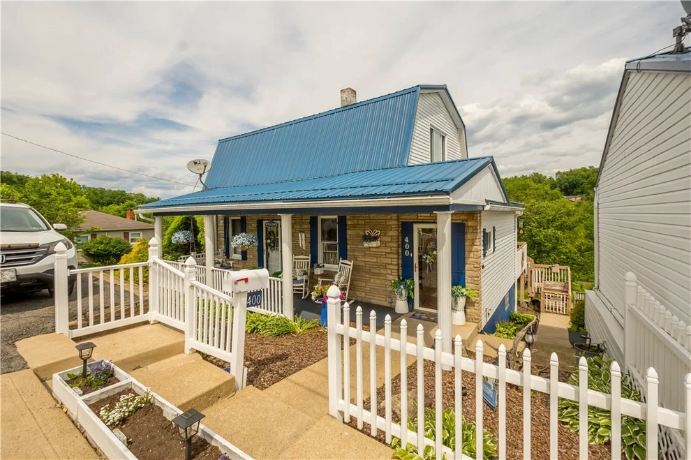 Unit for sale at 400 Oliver Ave, Bentleyville, PA 15314