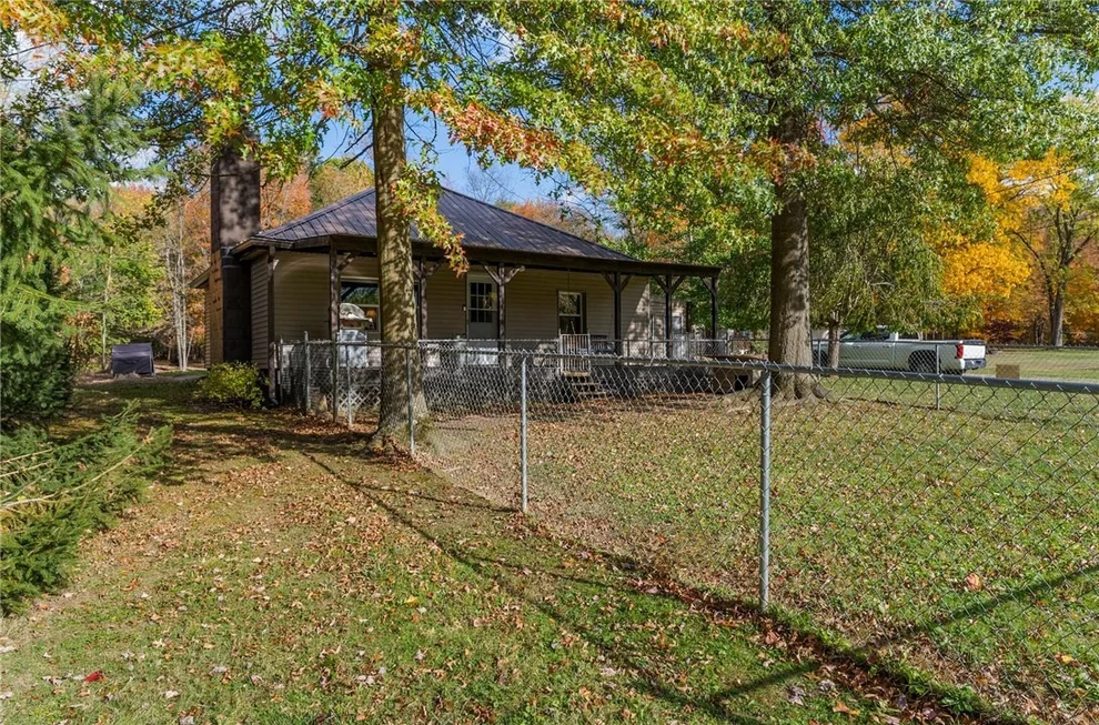 Unit for sale at 2740 Maple Ln, Shenango, PA 16134