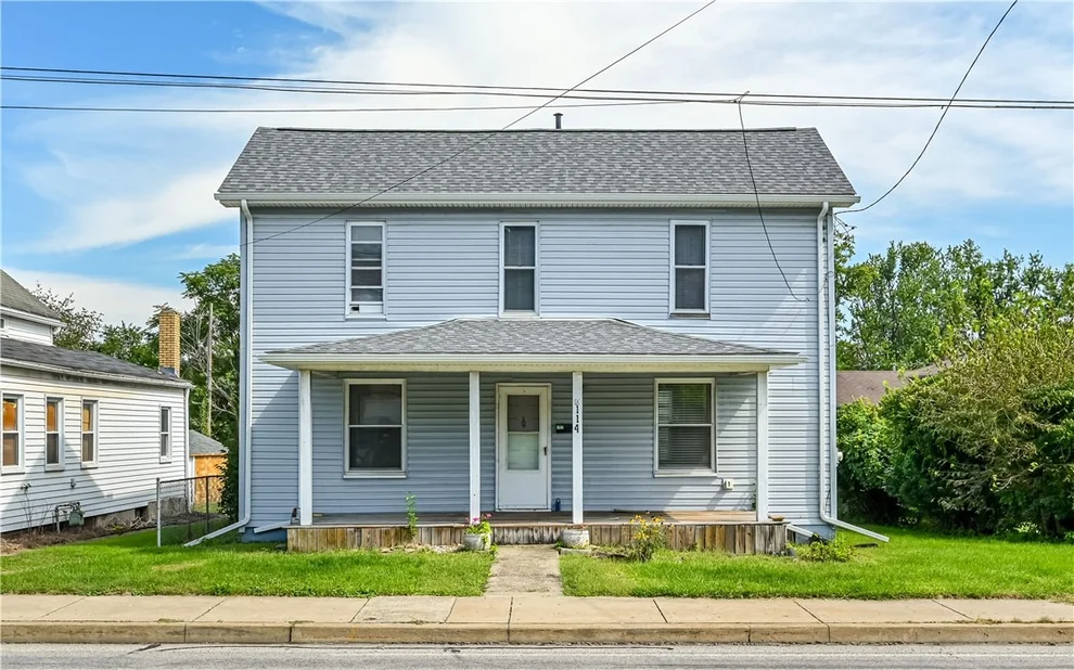 Unit for sale at 114 Beaver St, New Brighton, PA 15066