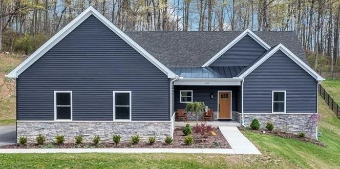 Unit for sale at 300 TIMBERLINE DR, N Franklin Twp, PA 15301