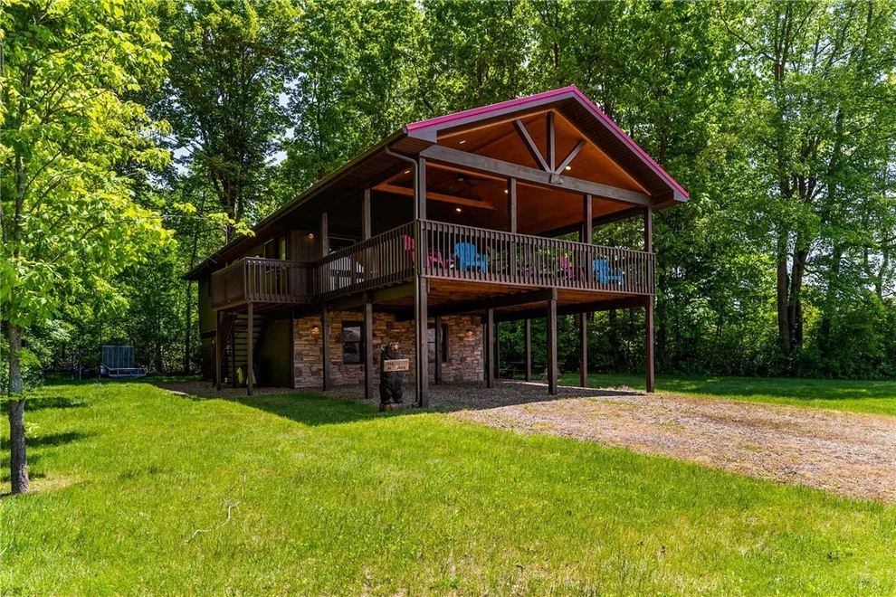 Unit for sale at 7832 Chase Dr, Jamestown, PA 16134