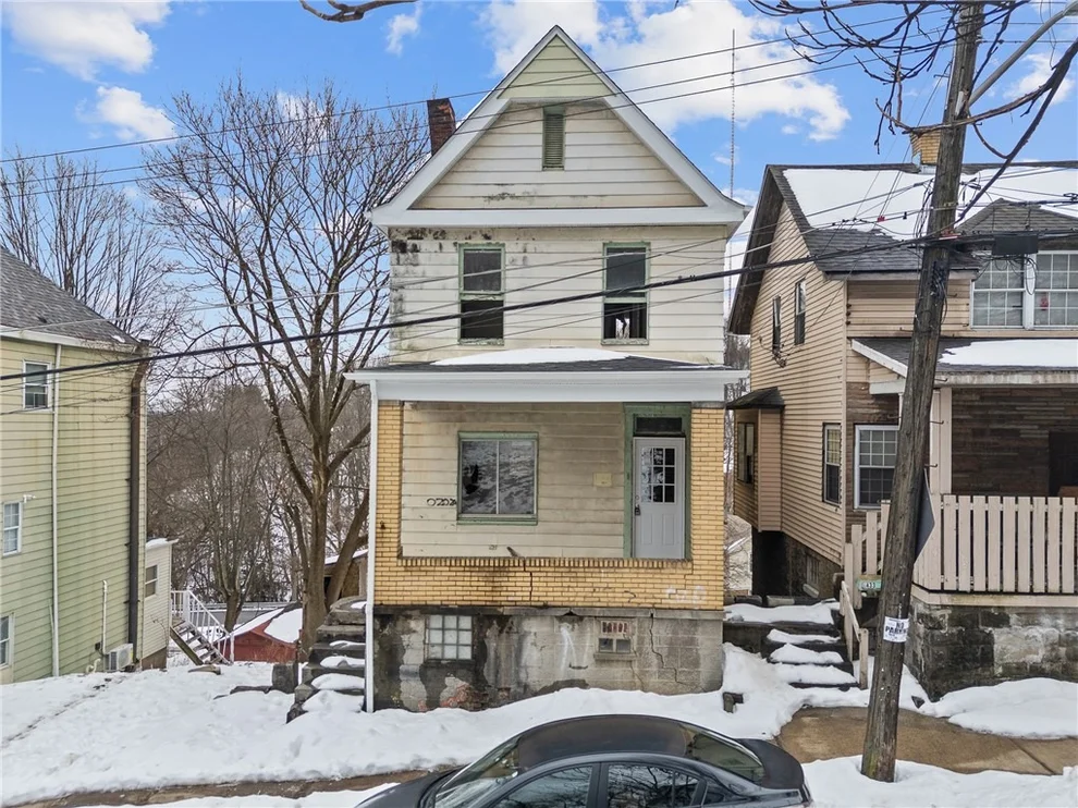 Unit for sale at 435 E Burgess St, Perry Hilltop, PA 15214