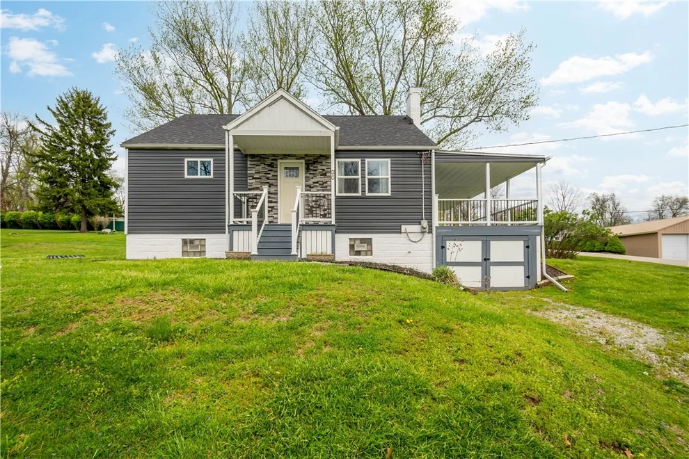Unit for sale at 30 Evans Road, Fallowfield Twp, PA 15022