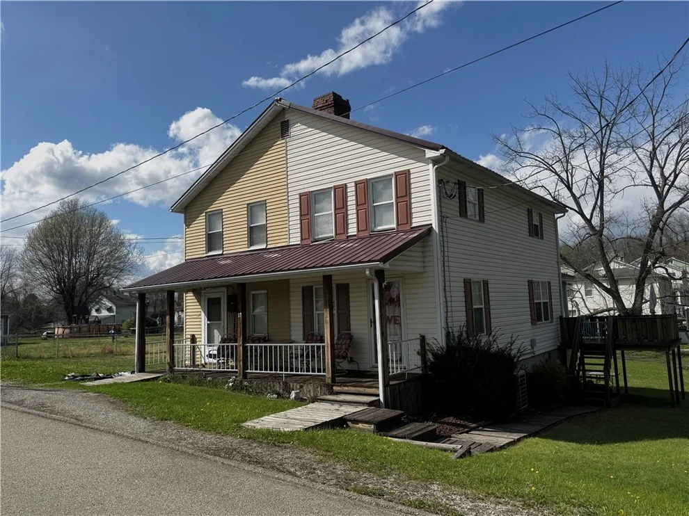 Unit for sale at 17 Edna St, Redstone Twp, PA 15475