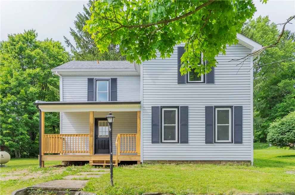 Unit for sale at 410 Washington St, Jamestown, PA 16134