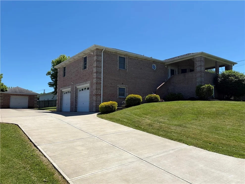 Unit for sale at 902 Central Dr, New Eagle, PA 15067