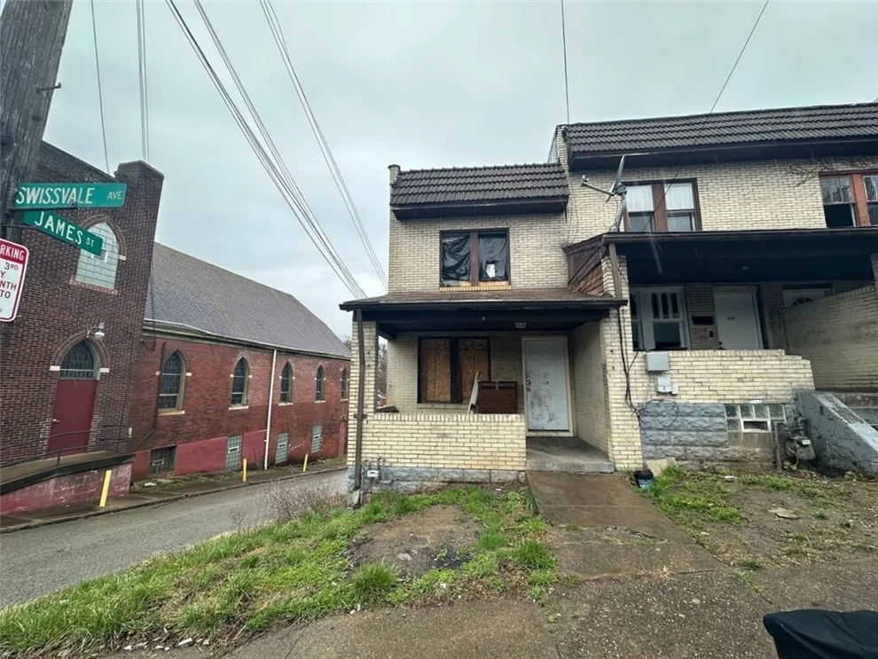 Unit for sale at 1533 Swissvale Ave, East Hills, PA 15221