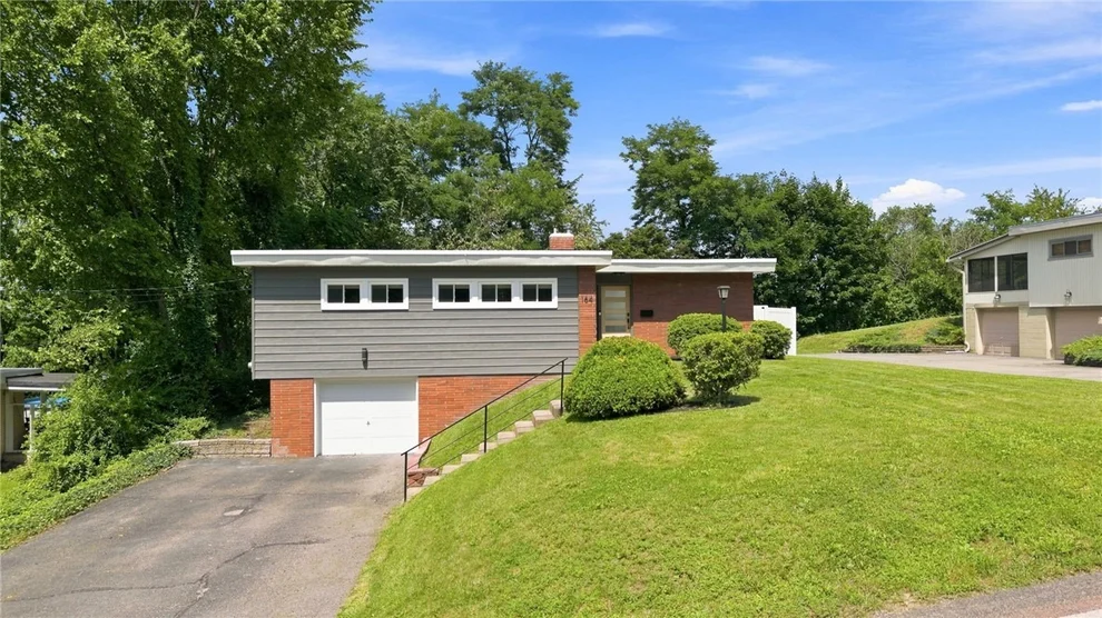 Unit for sale at 164 Gass Road, Ross Twp, PA 15229