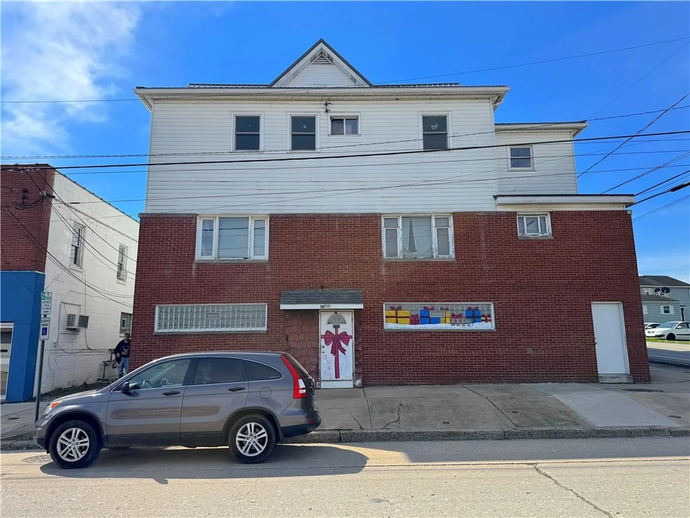 Unit for sale at 102 Sewickley Ave, Sewickley Twp, PA 15637