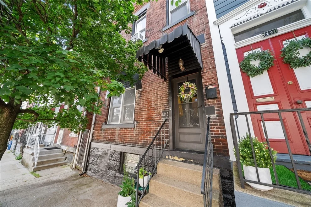 Unit for sale at 5148 Carnegie St, Lawrenceville, PA 15201
