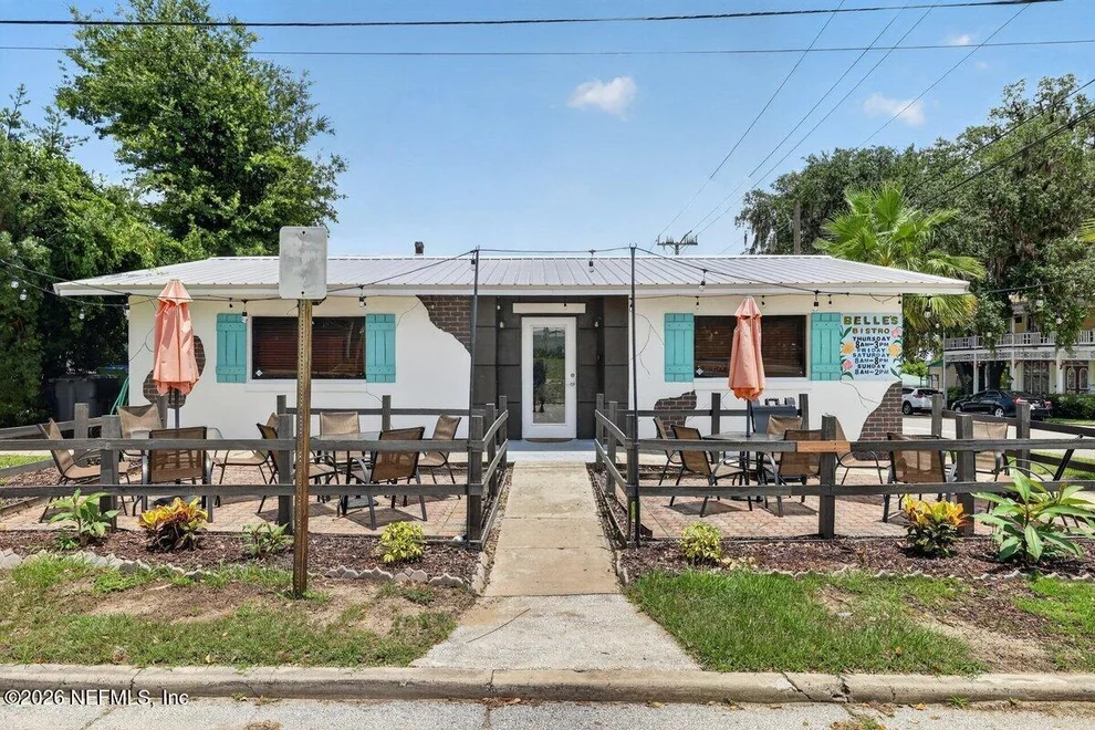 Unit for sale at 2 N PARK Street, Crescent City, FL 32112