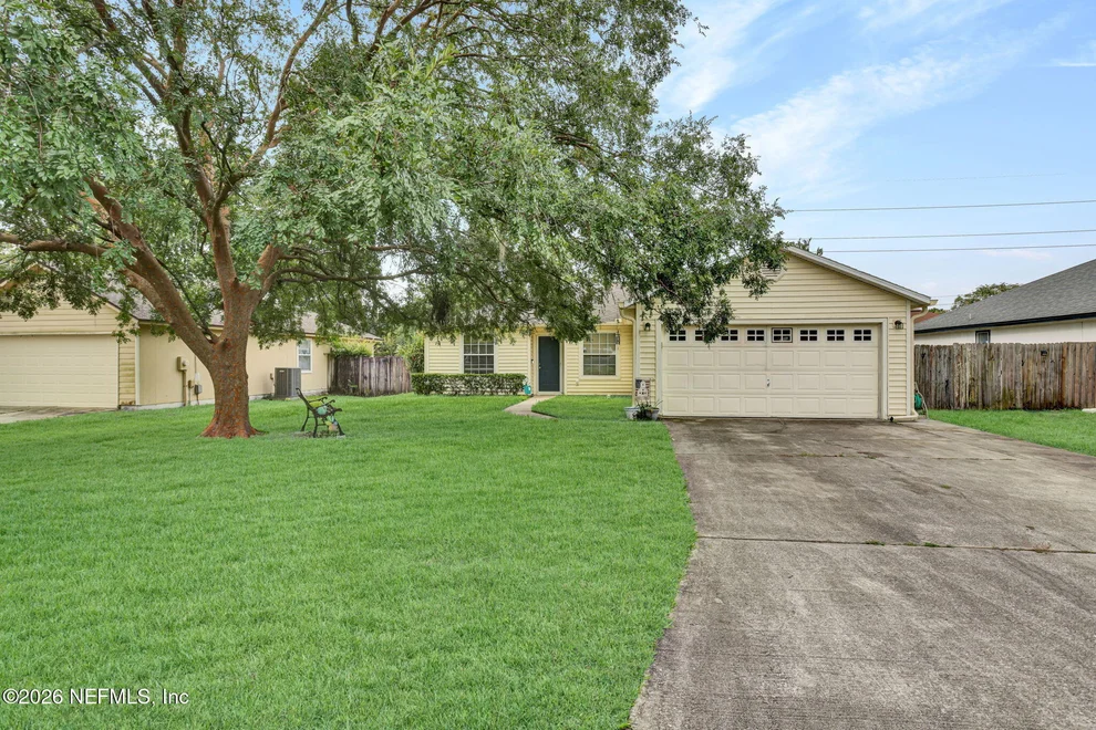 Unit for sale at 2925 COLLEGE PARK Drive, Middleburg, FL 32068