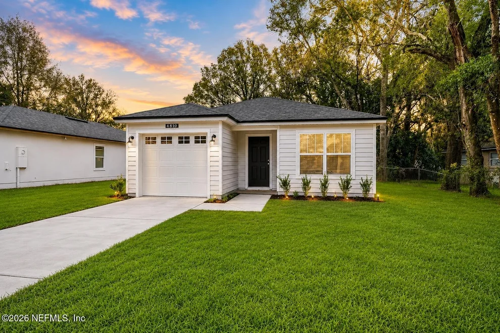 Unit for sale at 8040 SISKIN Avenue, Jacksonville, FL 32219