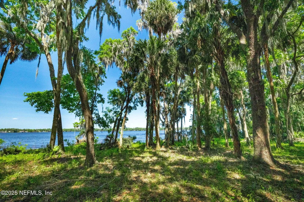 Unit for sale at 766 NATIONAL FOREST ROAD 75G Road, Palatka, FL 32177