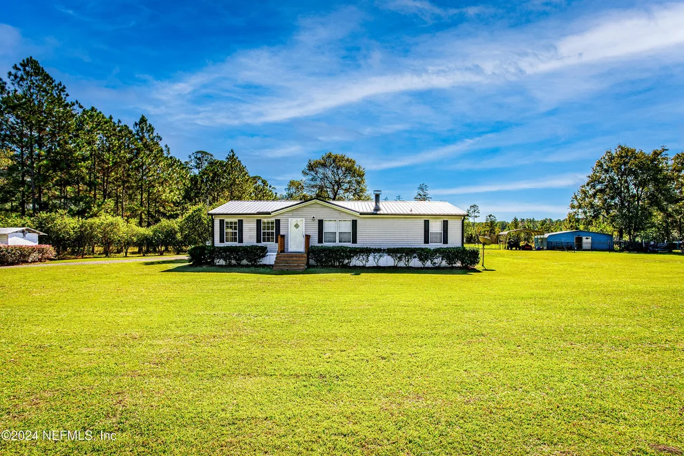 Unit for sale at 34112 OLD BALDWIN Road, Callahan, FL 32011
