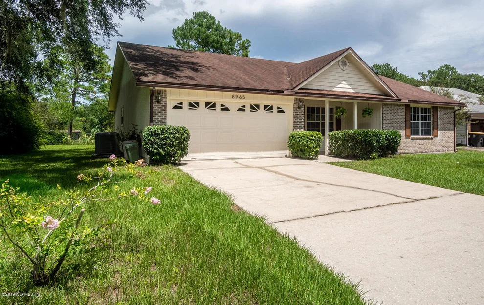 Unit for sale at 8965 COUNTRY MILL Lane, Jacksonville, FL 32222