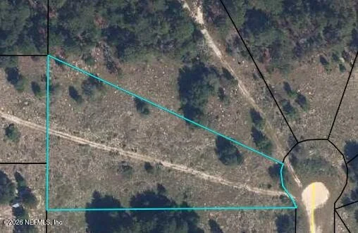 Unit for sale at 7606 MONTEZUMA Road, Keystone Heights, FL 32656