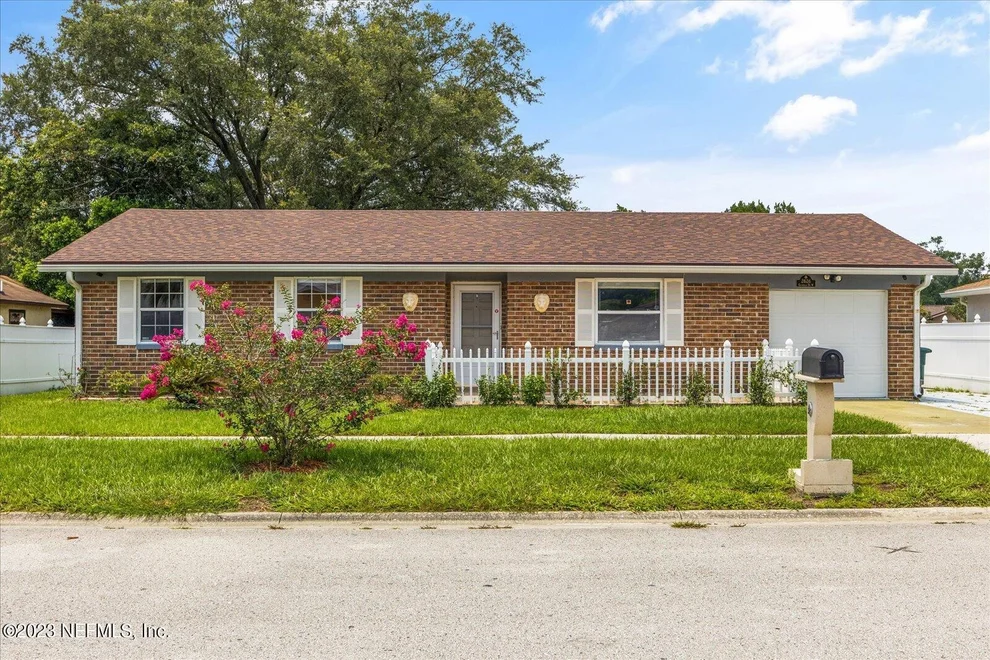 Unit for sale at 2626 GRAMPIAN Drive W, Jacksonville, FL 32216