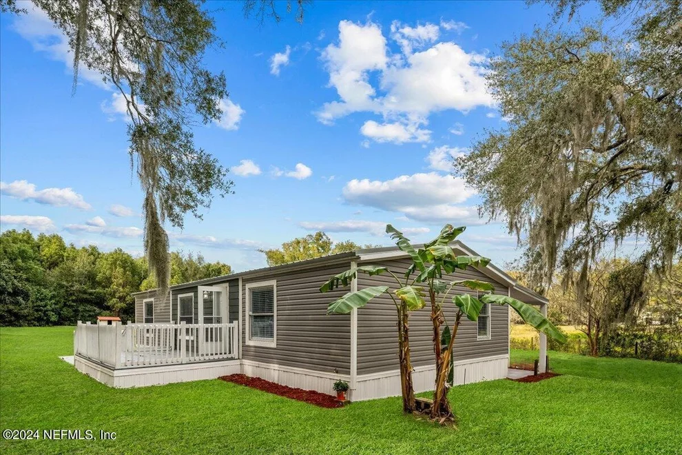 Unit for sale at 114 DREAM POND Road, Crescent City, FL 32112