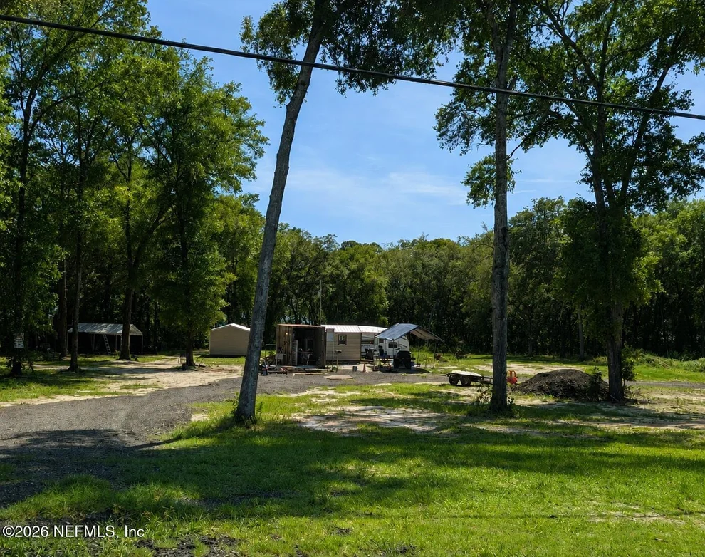 Unit for sale at 8020 STATE ROAD 100, Keystone Heights, FL 32656