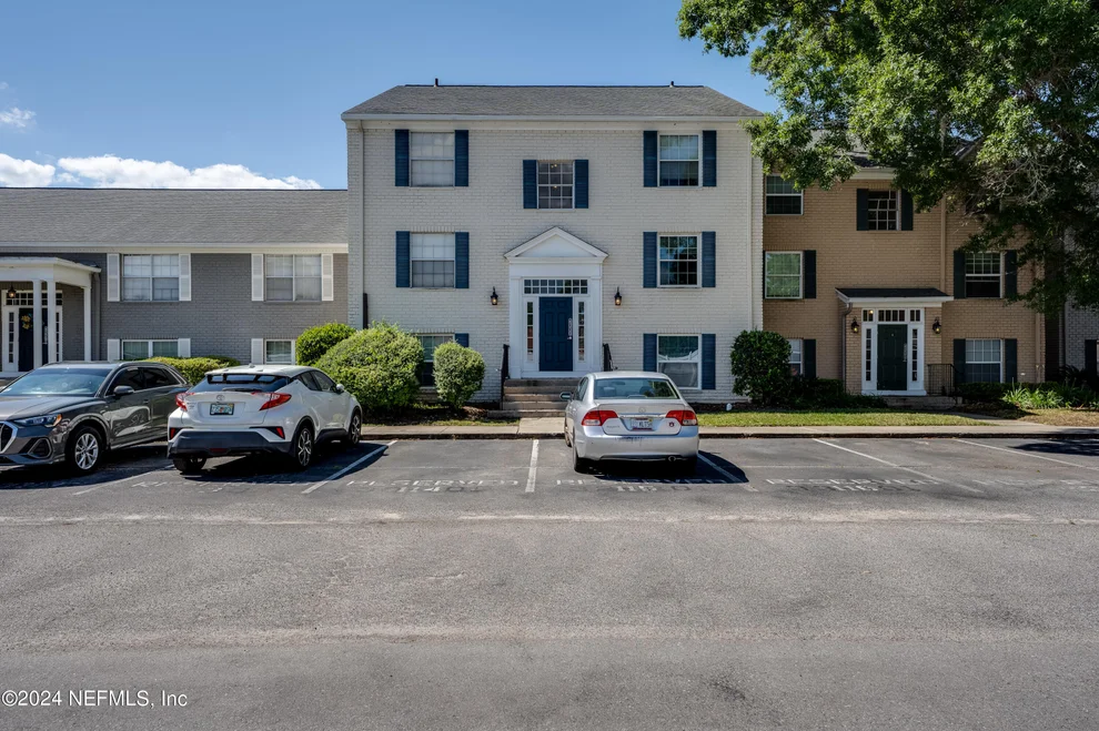 Unit for sale at 4330 PLAZA GATE Lane S, Jacksonville, FL 32217
