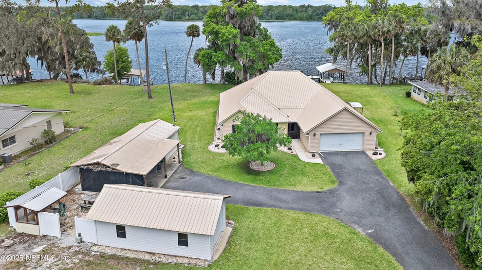 Unit for sale at 343 E BUFFALO BLUFF Road, Satsuma, FL 32189