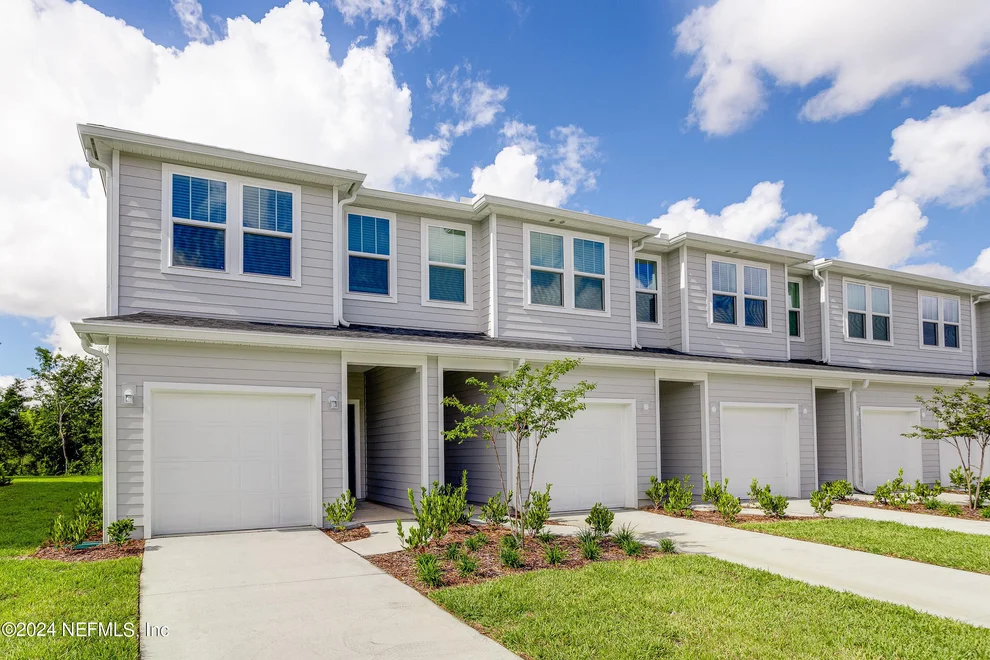 Unit for sale at 621 HOLLY LAKES Drive, Orange Park, FL 32073
