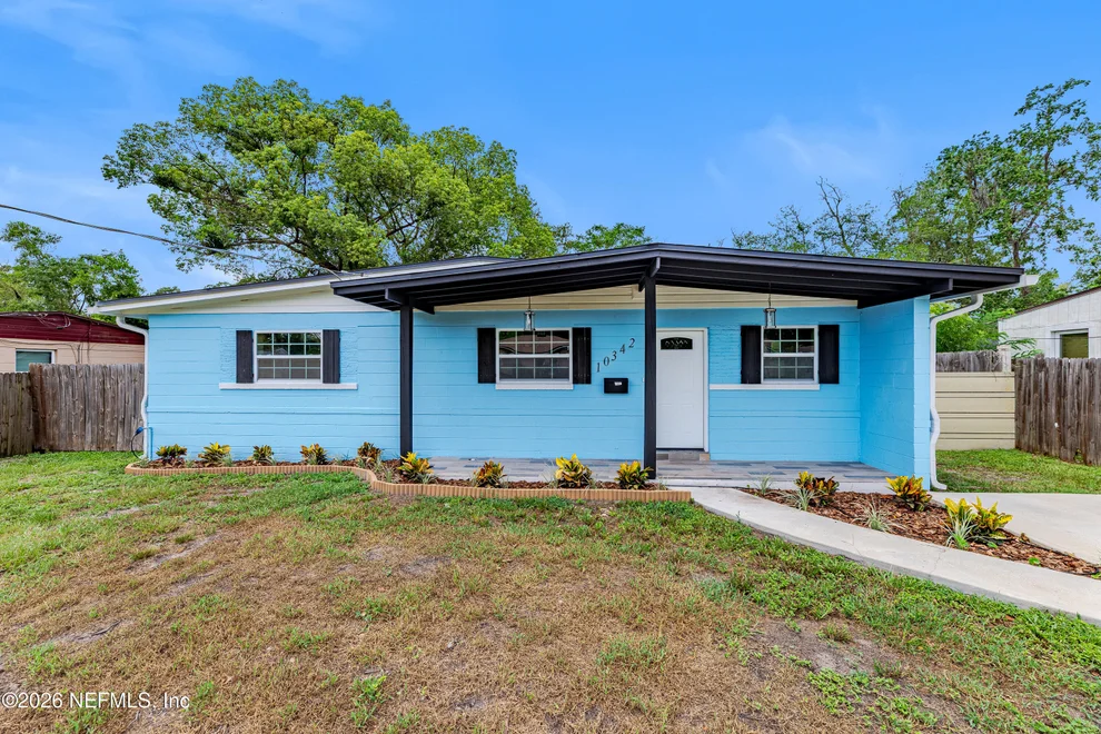 Unit for sale at 10342 BRIARCLIFF Road E, Jacksonville, FL 32218