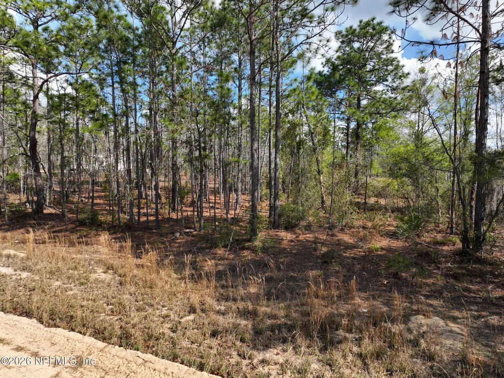Unit for sale at 6713 HIGHLAND Drive, Keystone Heights, FL 32656