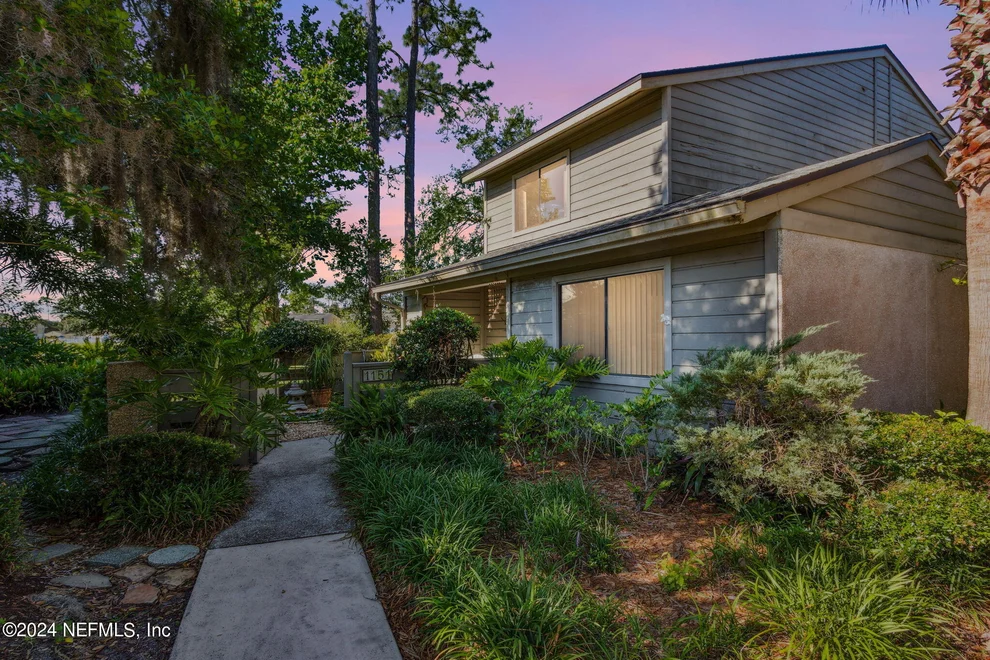 Unit for sale at 7701 BAYMEADOWS Circle W, Jacksonville, FL 32256