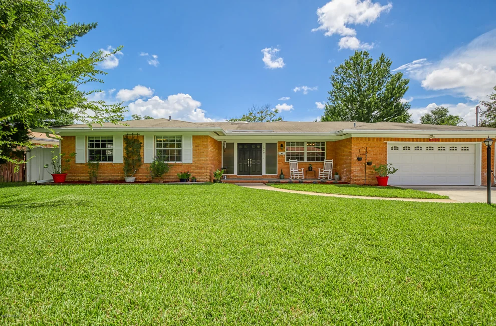 Unit for sale at 1049 W LAWFIN Street, Jacksonville, FL 32211
