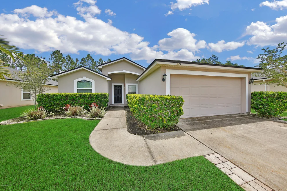 Unit for sale at 178 N ABERDEENSHIRE Drive, St. Johns, FL 32259