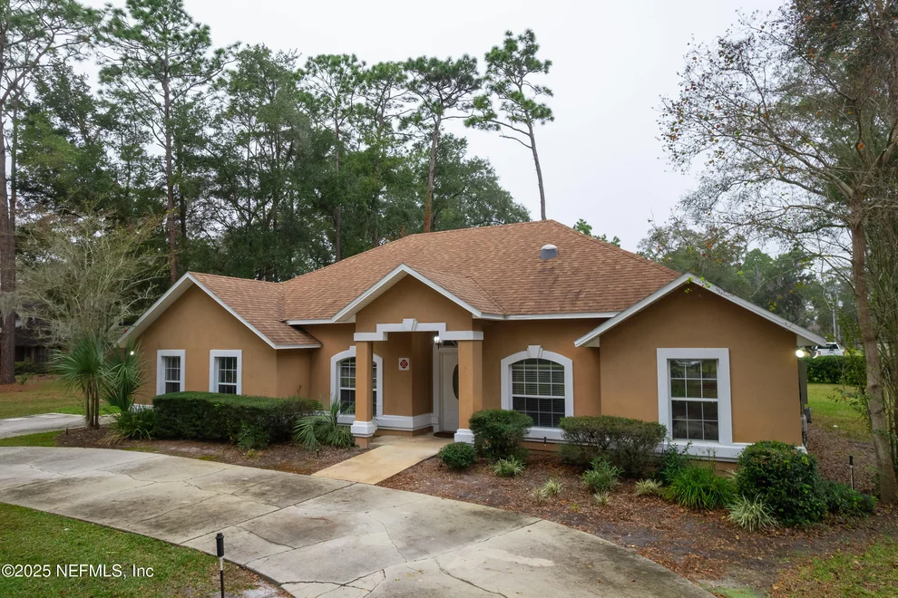 Unit for sale at 164 CAROLE Road, Palatka, FL 32177