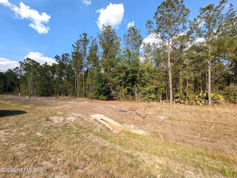 Unit for sale at 0 NE US HWY 301, Waldo, FL 32694