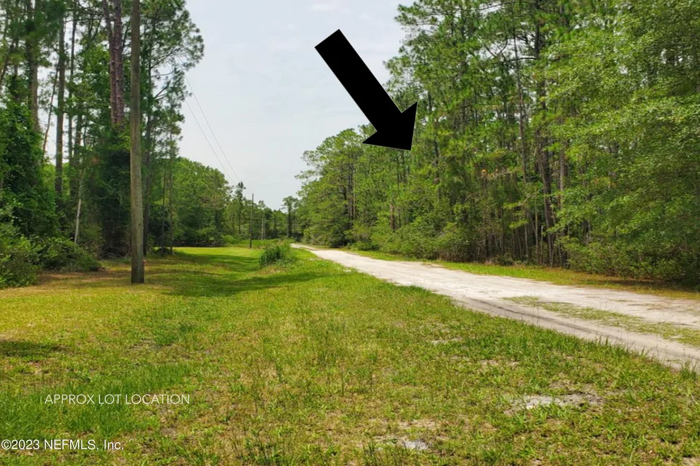Unit for sale at 116 MOSSWOOD Street, Georgetown, FL 32139