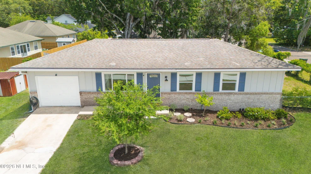 Unit for sale at 100 N HIGHLAND Avenue, Green Cove Springs, FL 32043