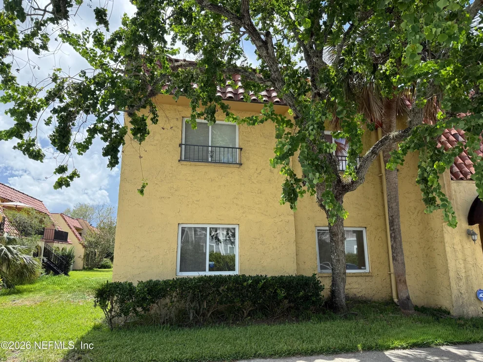 Unit for sale at 6552 LA MIRADA Drive E, Jacksonville, FL 32217
