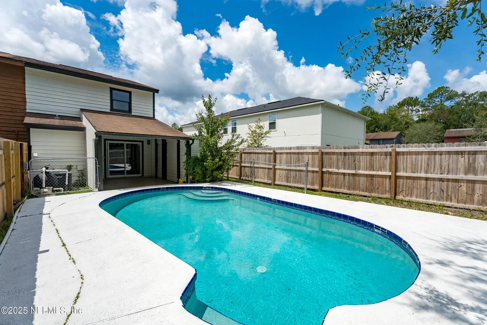 Unit for sale at 7679 MELISSA Court N, Jacksonville, FL 32210