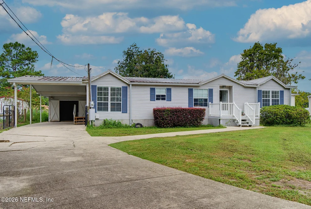 Unit for sale at 139 WATERSIDE Avenue, Satsuma, FL 32189