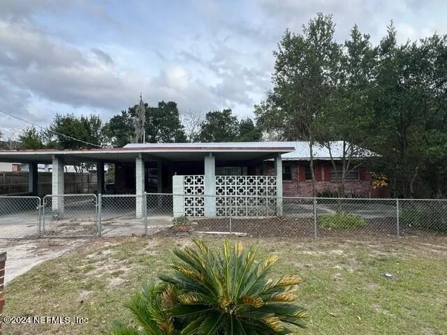Unit for sale at 1601 HIGH Street, Palatka, FL 32177