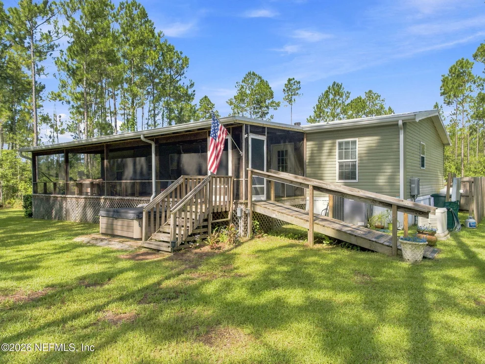 Unit for sale at 5835 LISA LYNN Lane, Keystone Heights, FL 32656