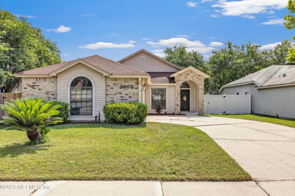 Unit for sale at 3805 TALLCOTT Drive, Jacksonville, FL 32246