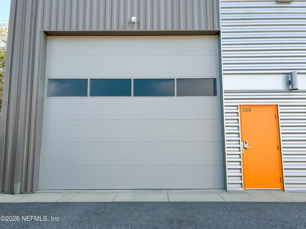 Unit for sale at 14105 W M DAVIS PKWY Parkway, Jacksonville, FL 32224