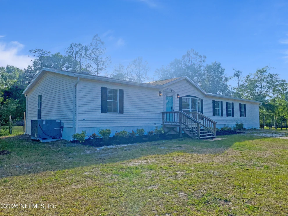 Unit for sale at 195 YUCCA Street, Middleburg, FL 32068