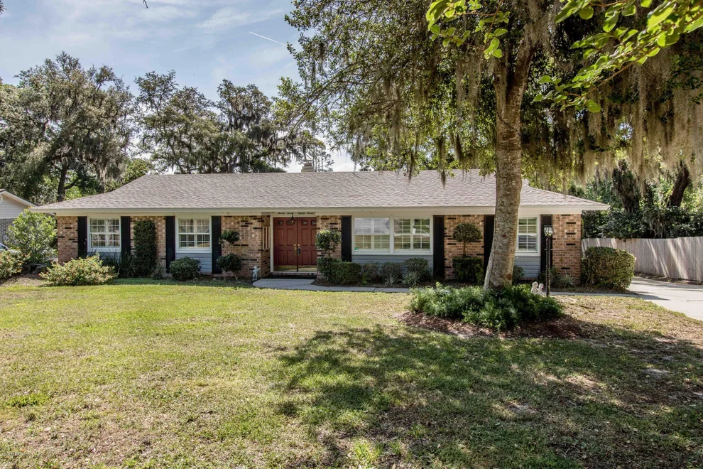 Unit for sale at 2787 PACES FERRY Road S, Orange Park, FL 32073