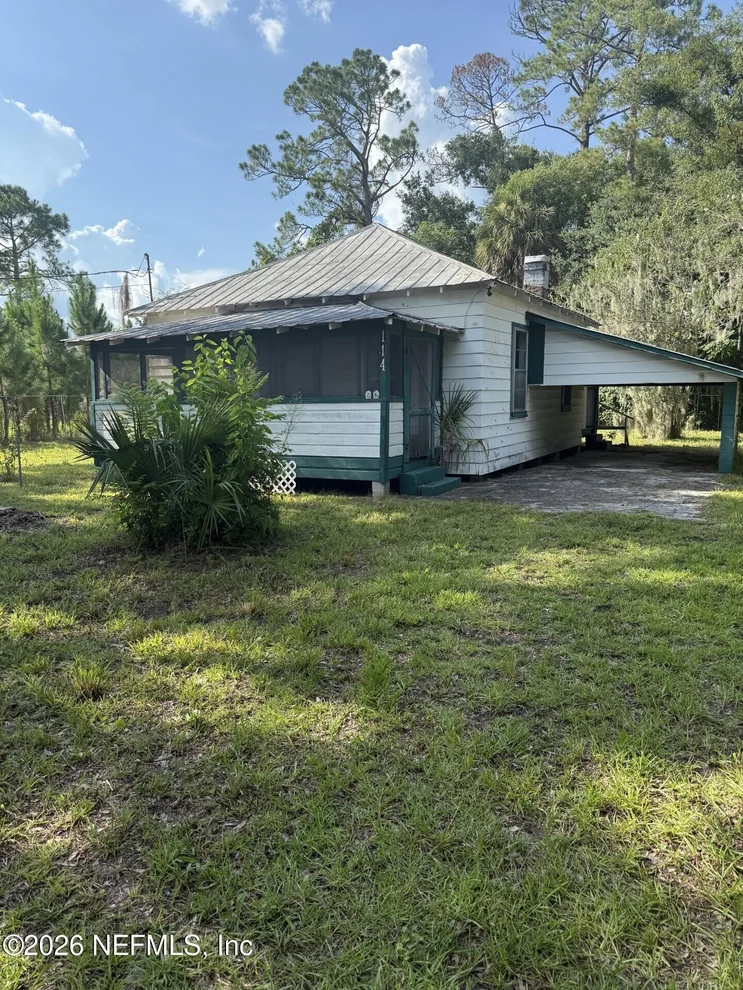 Unit for sale at 114 E HICKS Street, Palatka, FL 32177