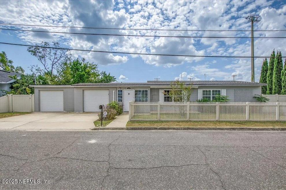 Unit for sale at 532 E 60TH Street E, Jacksonville, FL 32208